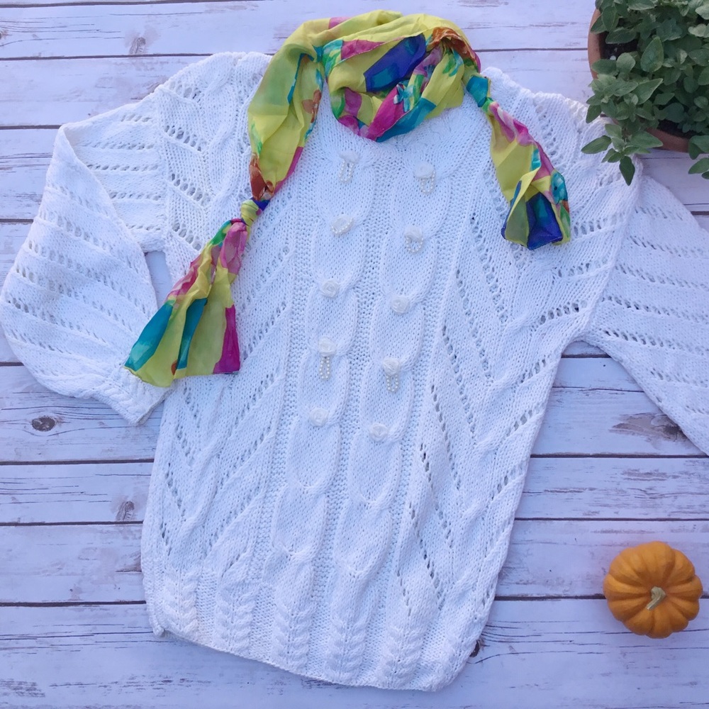 Vintage Knit Sweater with Pearl & Flower Detail